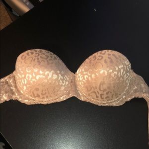 Tan Strapless Push Up  Wonderbra